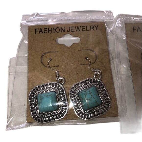 Fashion Jewelry Lot Of 2 Earrings Turquoise & Black Dangle Design Sliver Tone - Picture 3 of 4